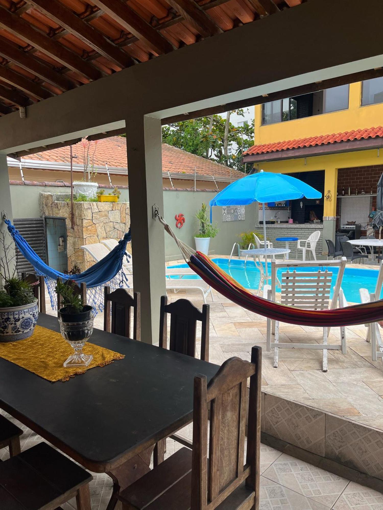 Lindo Sobrado Amarelo -Proximo A Praia Mongagua Bagian luar foto