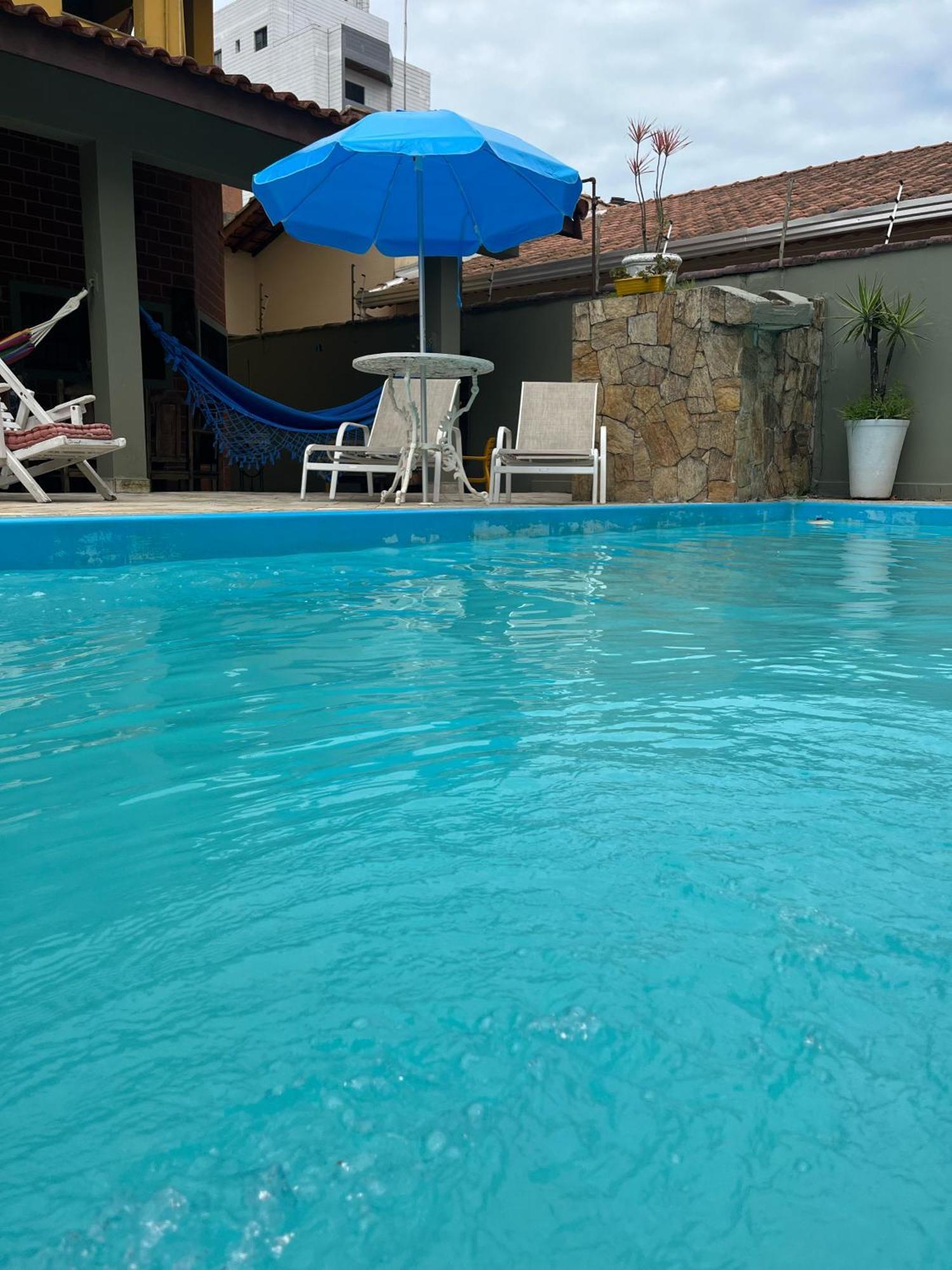 Lindo Sobrado Amarelo -Proximo A Praia Mongagua Bagian luar foto